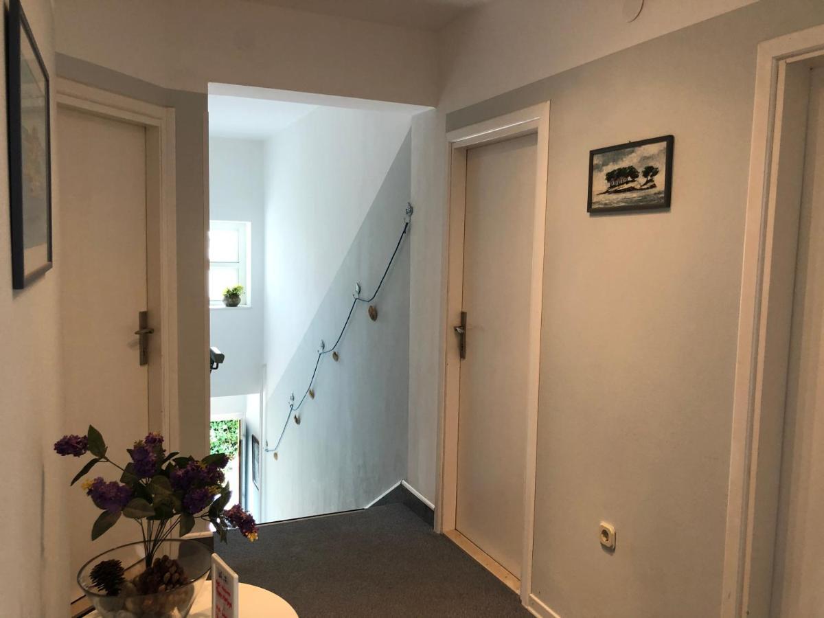 Rooms Ena 로비니 외부 사진