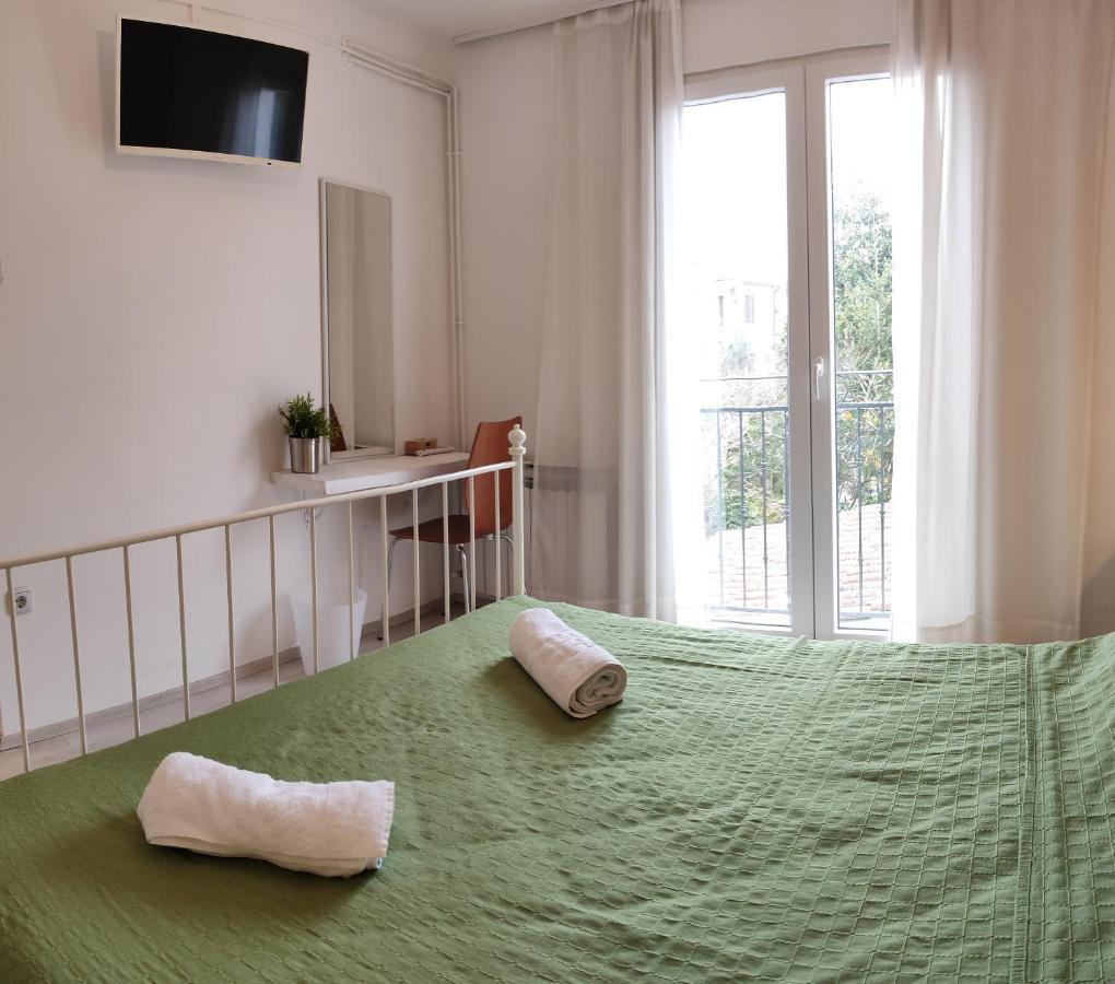 Rooms Ena 로비니 외부 사진