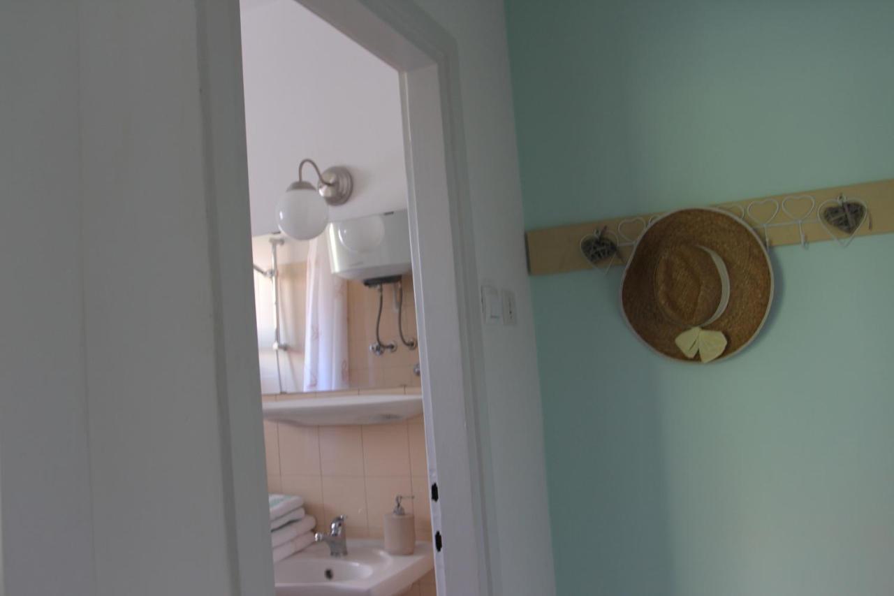 Rooms Ena 로비니 외부 사진